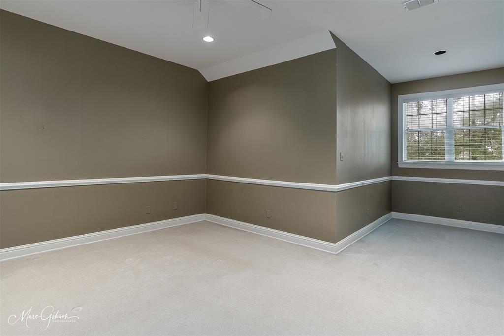 330 Pierremont Road, Unit 1 Shreveport, LA 71106 - Photo 18 of 21 a view of an empty room with a window