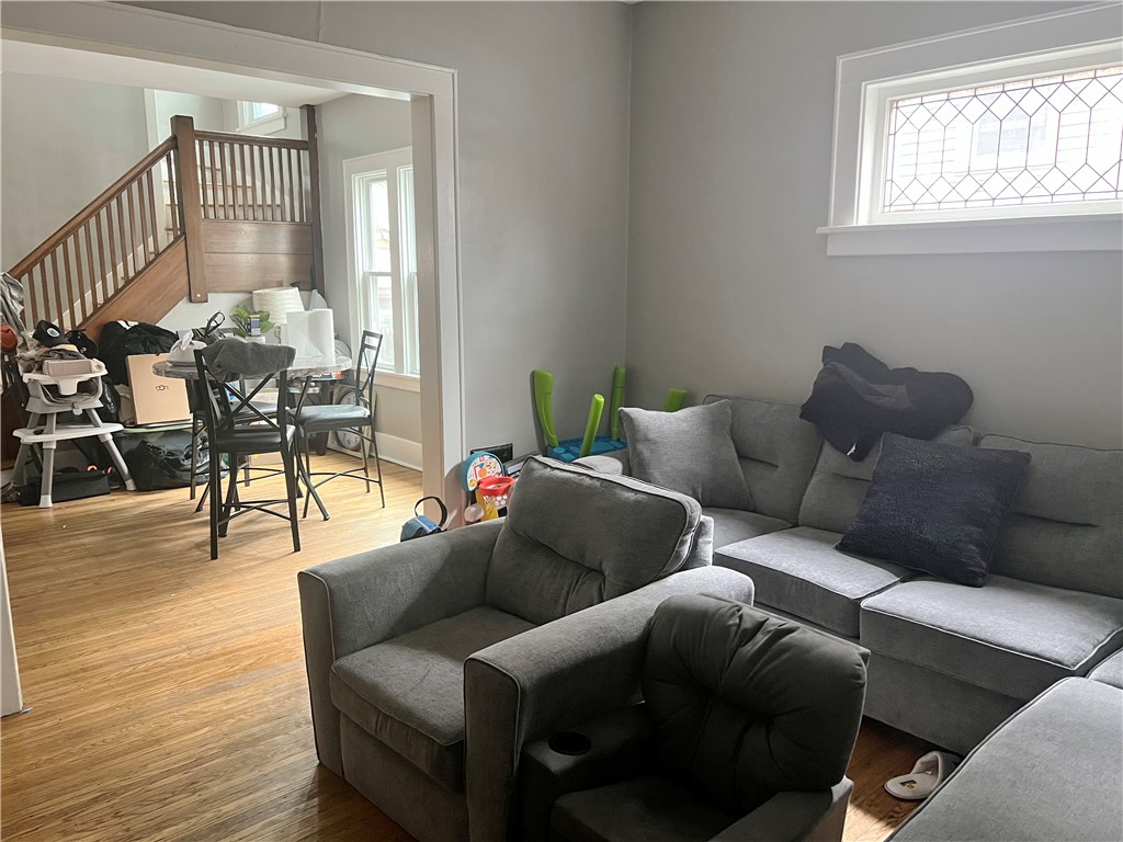 349 Rosewood Terrace Rochester, NY 14609 - Photo 5 of 13