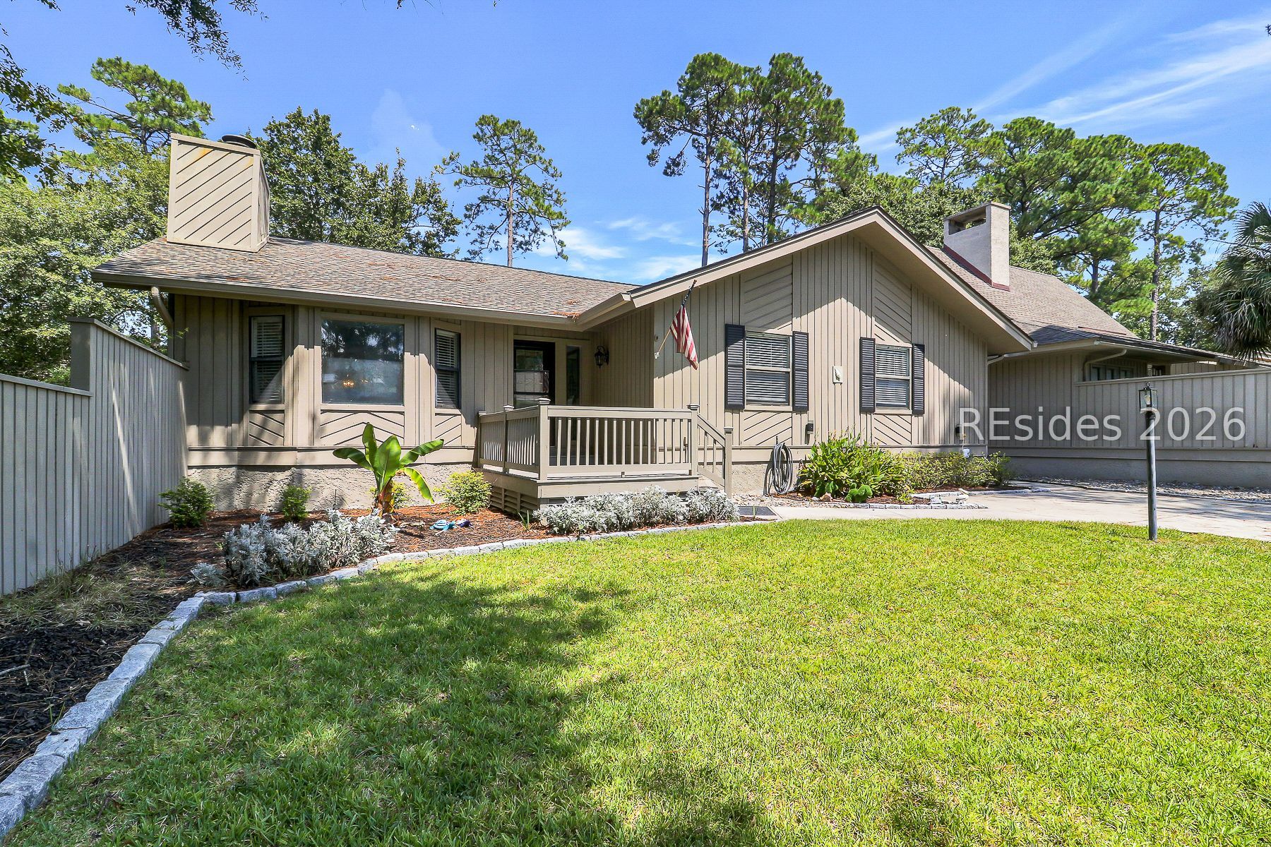 157 Otter Road Hilton Head Island, SC 29928 - Photo 3 of 35 Gallery Image 3