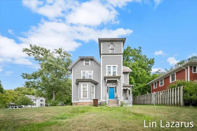 $374,900 | 22 Wager Place, Ionia, MI 48846