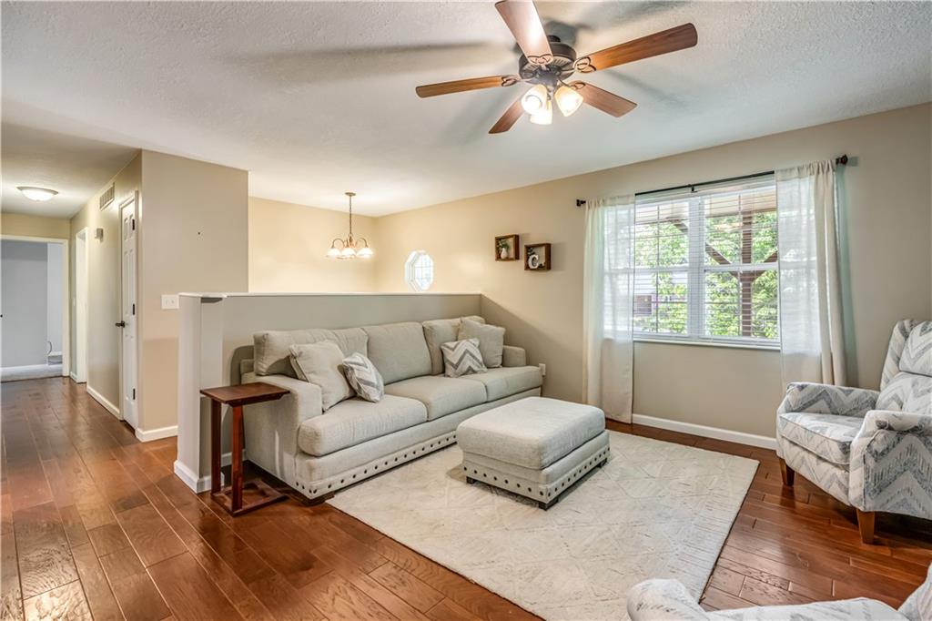141 Southeast 611th Road Warrensburg, MO 64093 - Photo 6 of 80
