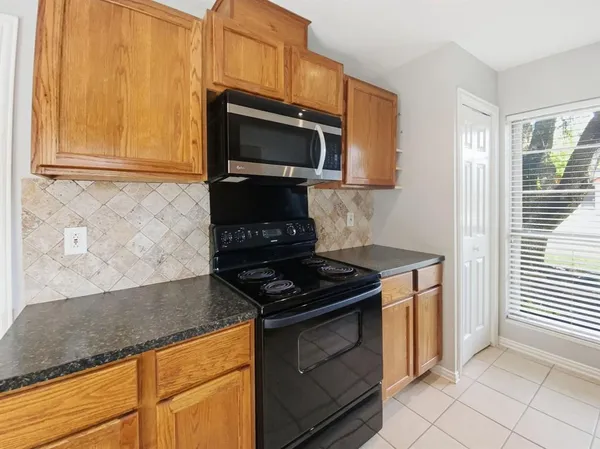 $2,100 | 1612 Shreveport Trail, Plano, TX 75023