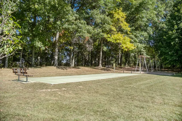 $164,900 | 275 Westshore Drive, Jerome, MI 49249