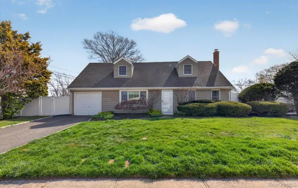 $640,000 | 77 Miller Avenue, Port Jefferson Station, NY 11776