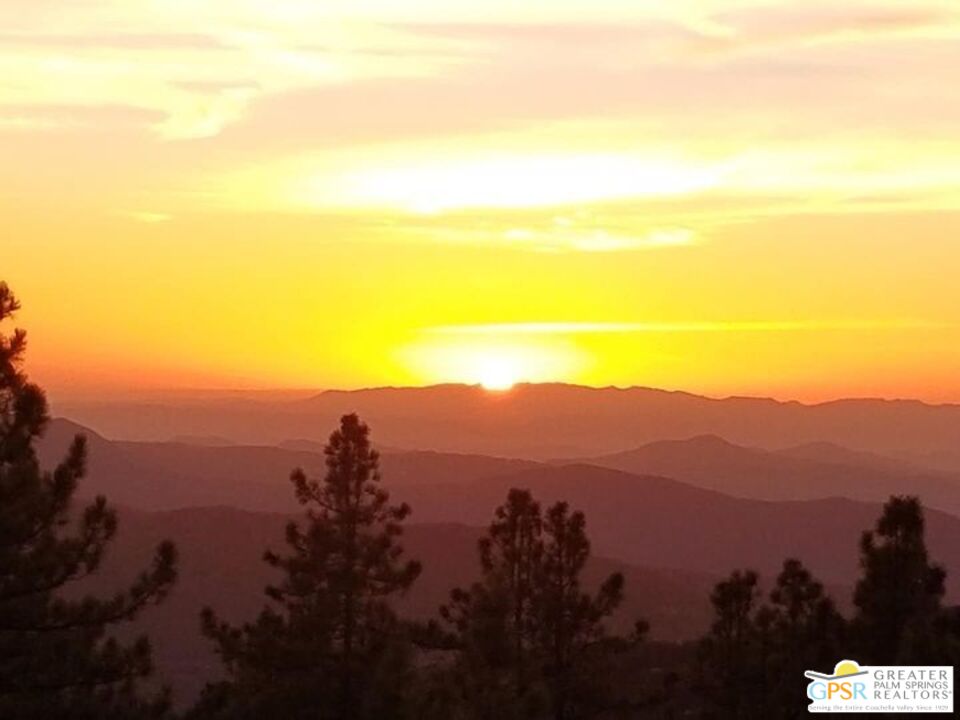 54240 Ridgeview Drive Idyllwild, CA 92549 - Photo 23 of 27 Gallery Image 23