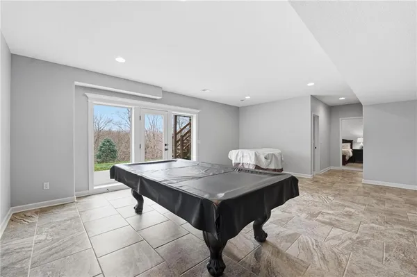 $735,000 | 14855 Northwest 61st Street, Parkville, MO 64152