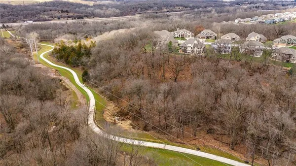 $735,000 | 14855 Northwest 61st Street, Parkville, MO 64152