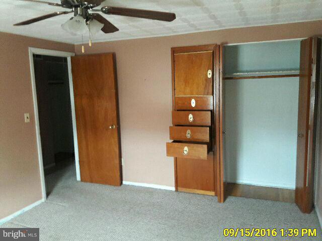 938 Foxridge Lane Baltimore, MD 21221 - Photo 11 of 15 Interior (General)