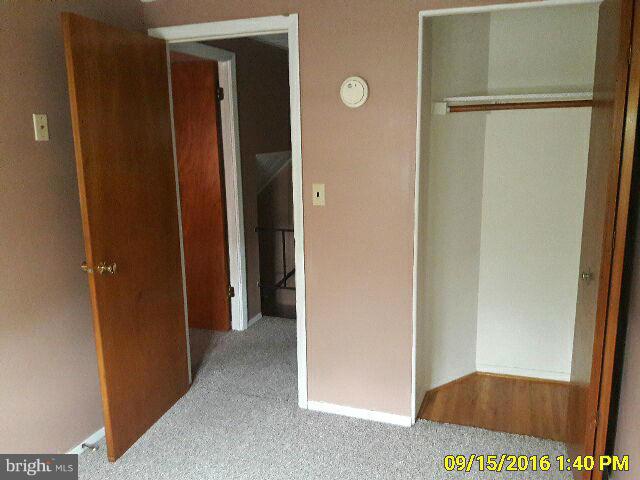 938 Foxridge Lane Baltimore, MD 21221 - Photo 14 of 15 Interior (General)
