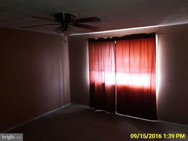 938 Foxridge Lane Baltimore, MD 21221 - Photo 10 of 15 Interior (General)