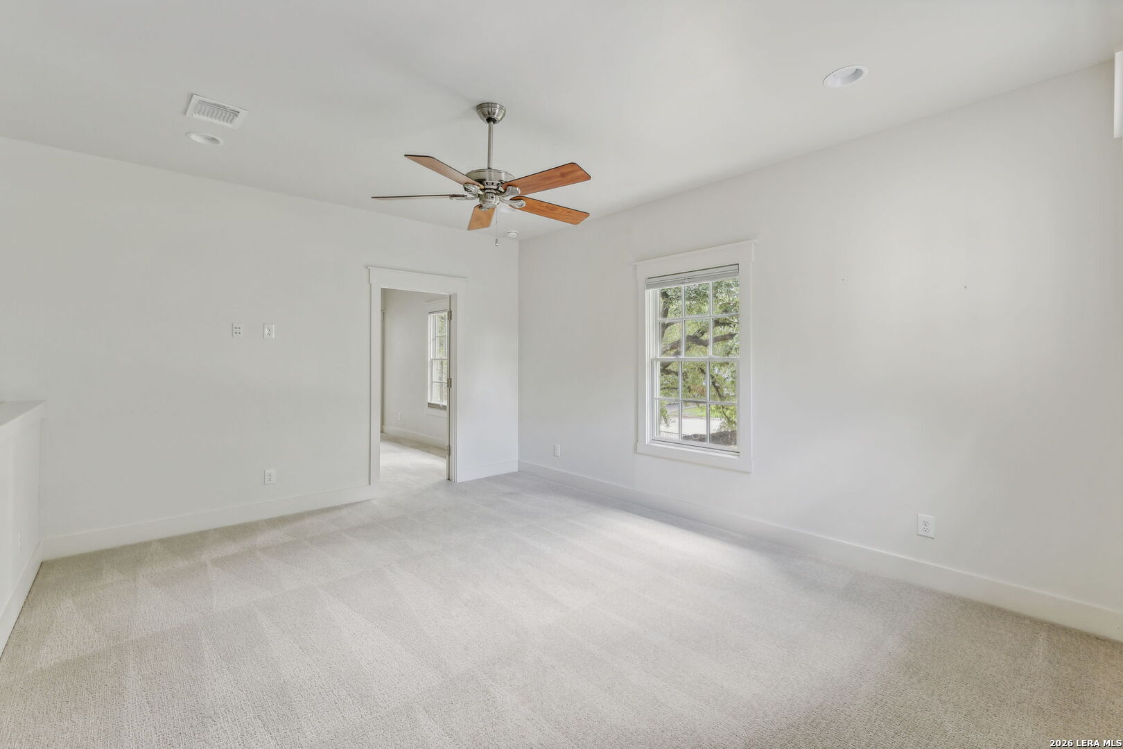 345 Garraty Road Terrell Hills, TX 78209 - Photo 22 of 34