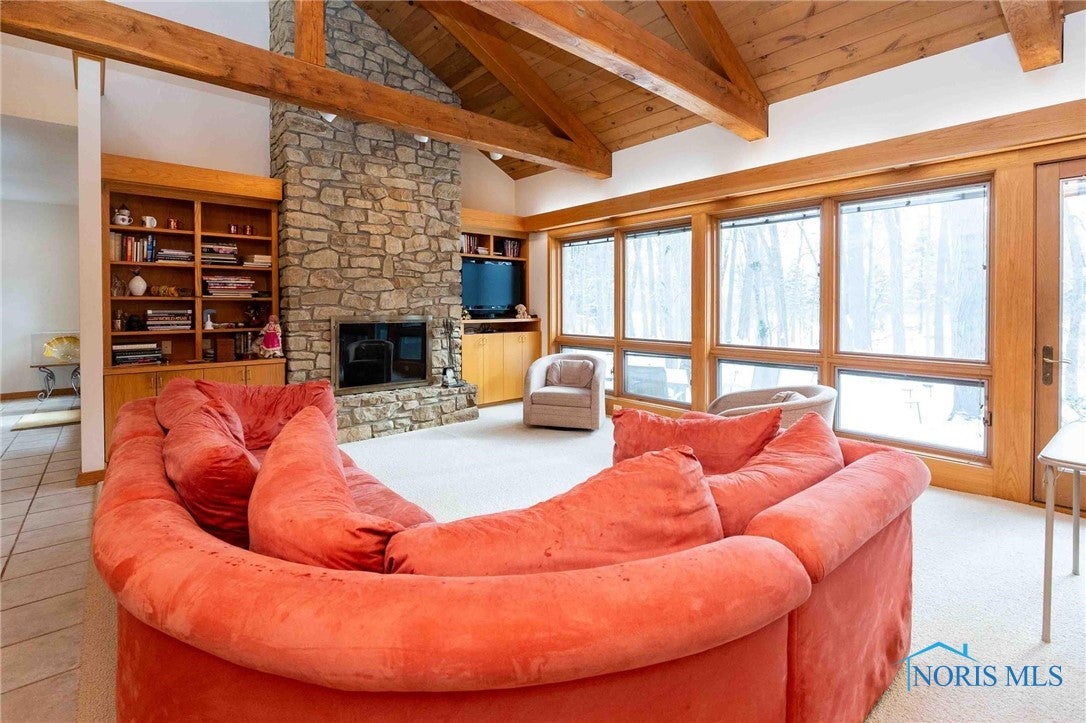 2 Hunters Gate Findlay, OH 45840 - Photo 11 of 49 Gallery Image 11