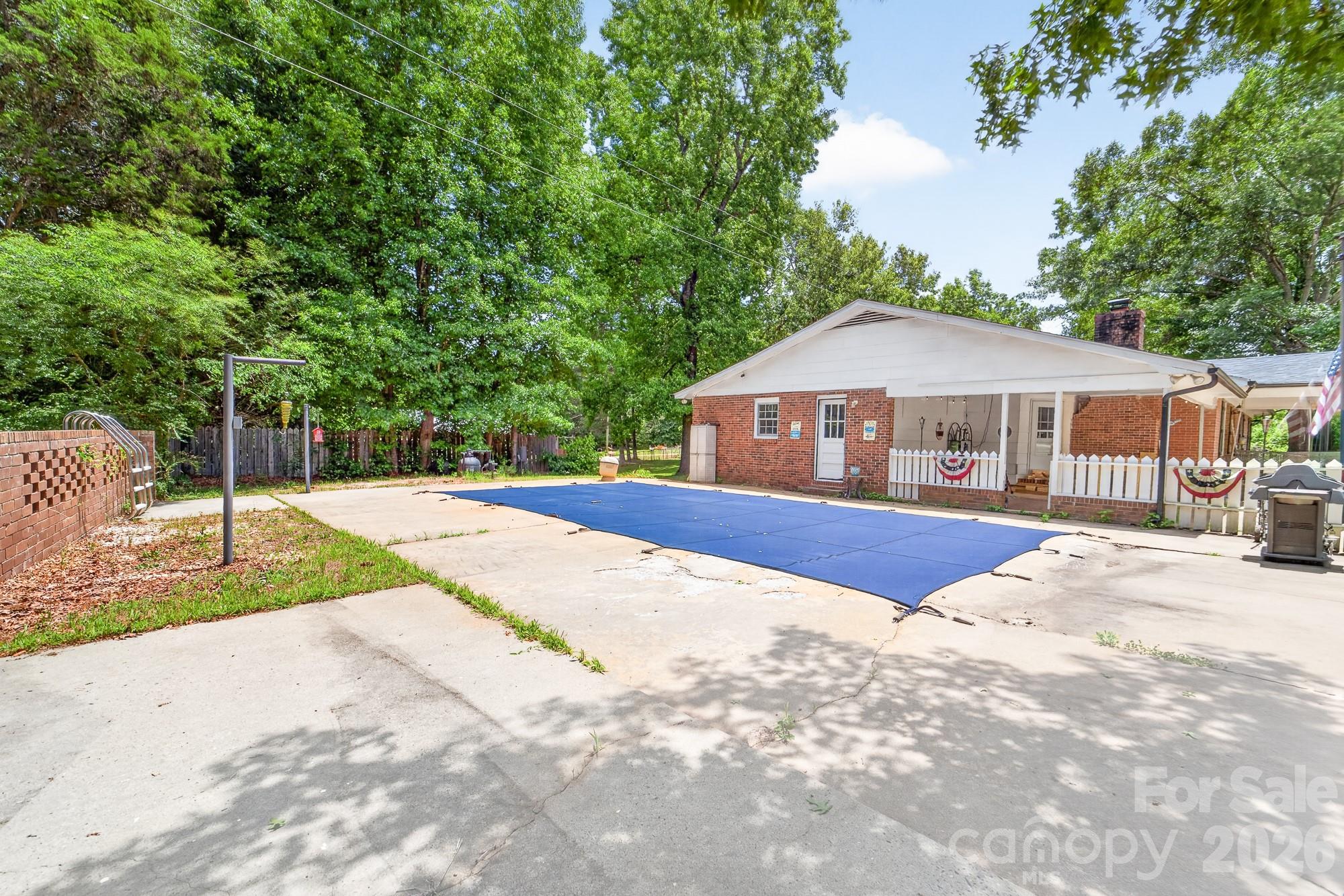 2446 Woods Road York, SC 29745 - Photo 9 of 37