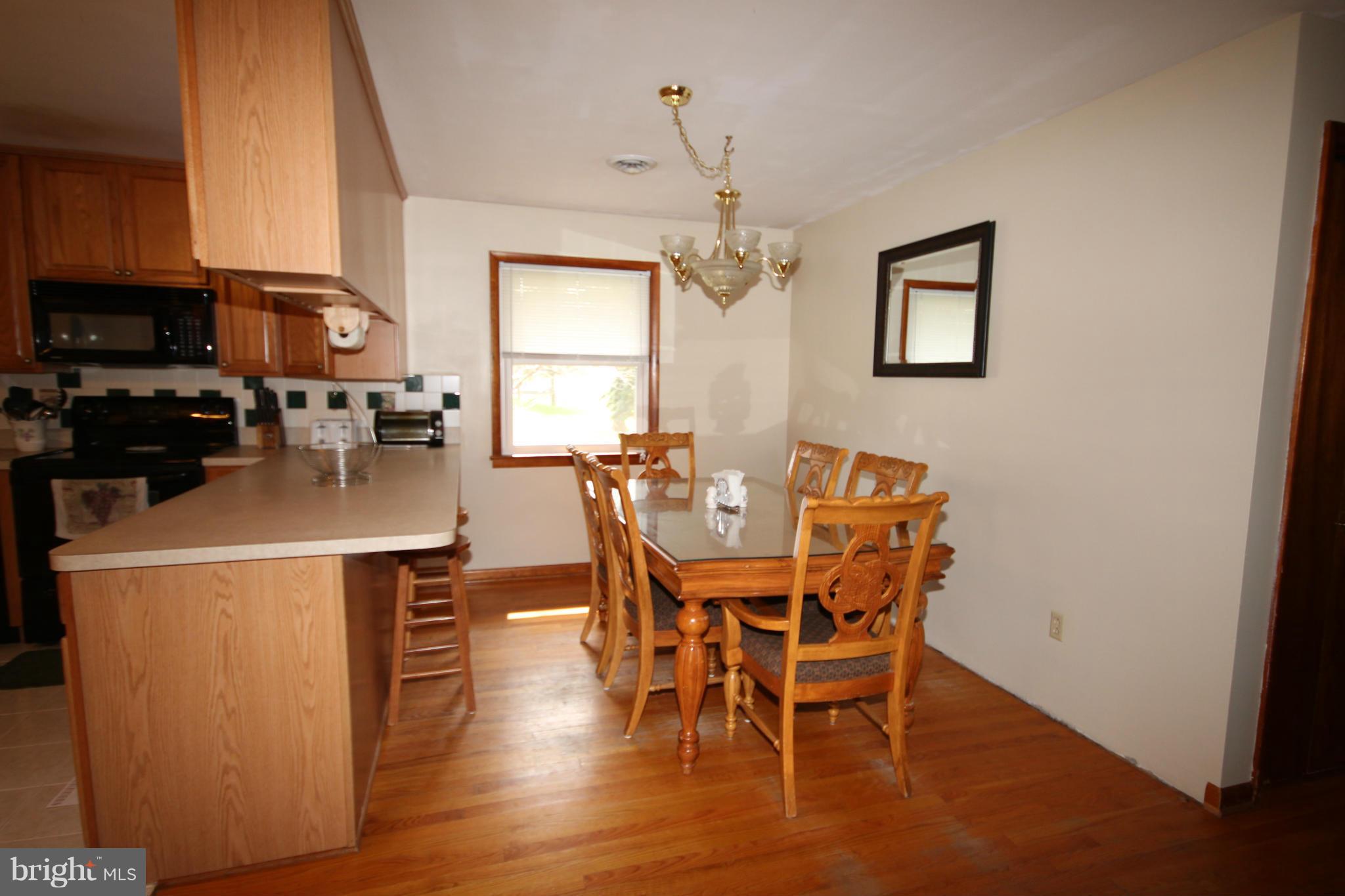 76 George Street Taneytown, MD 21787 - Photo 11 of 22 Dining Room