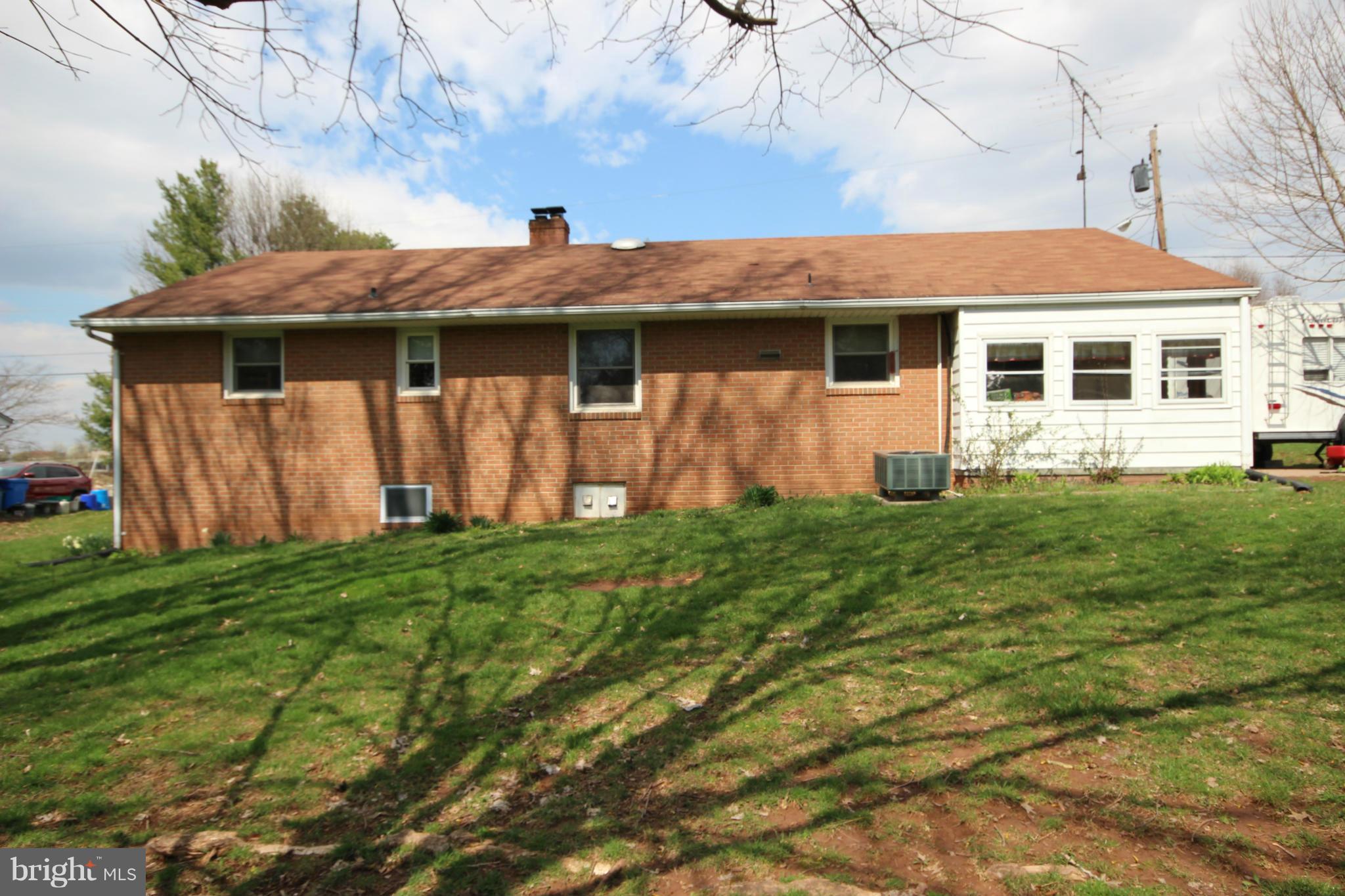 76 George Street Taneytown, MD 21787 - Photo 22 of 22 Exterior (Rear)