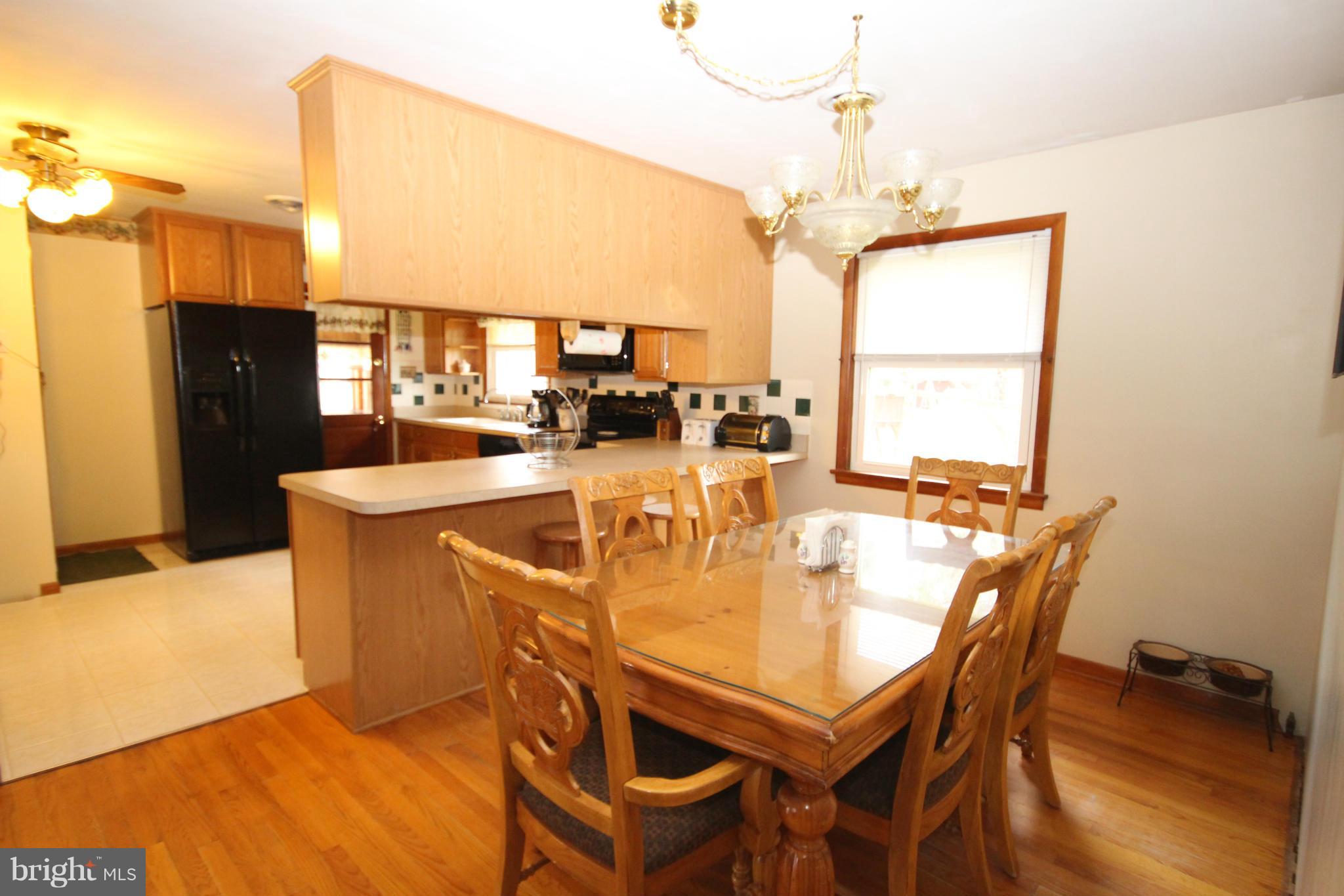 76 George Street Taneytown, MD 21787 - Photo 9 of 22 Dining Room