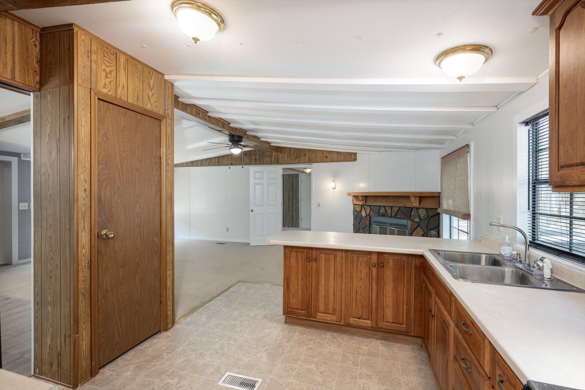 522 Wire Road Aiken, SC 29801 - Photo 11 of 36 12-012-