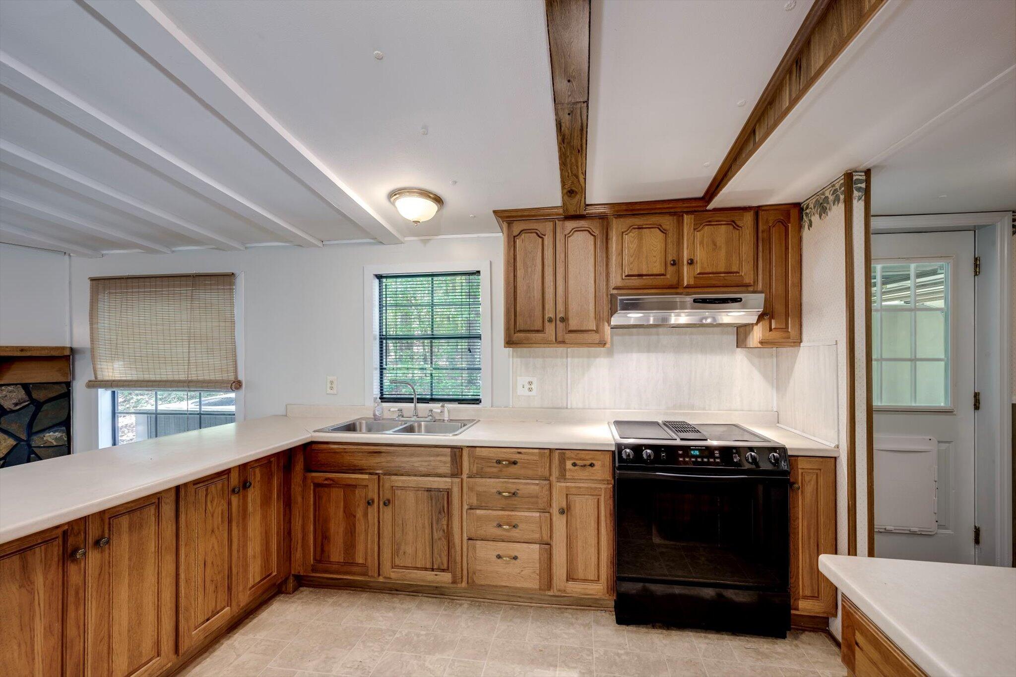 522 Wire Road Aiken, SC 29801 - Photo 10 of 36 11-011-