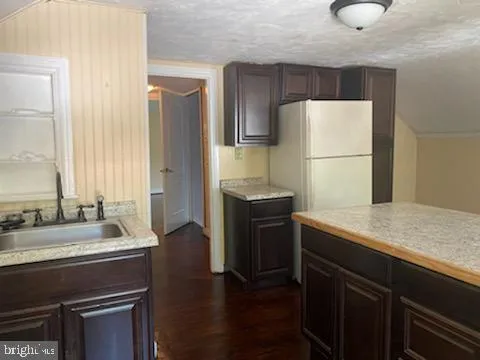 $1,950 | 1314 Limekiln Pike, Dresher, PA 19025