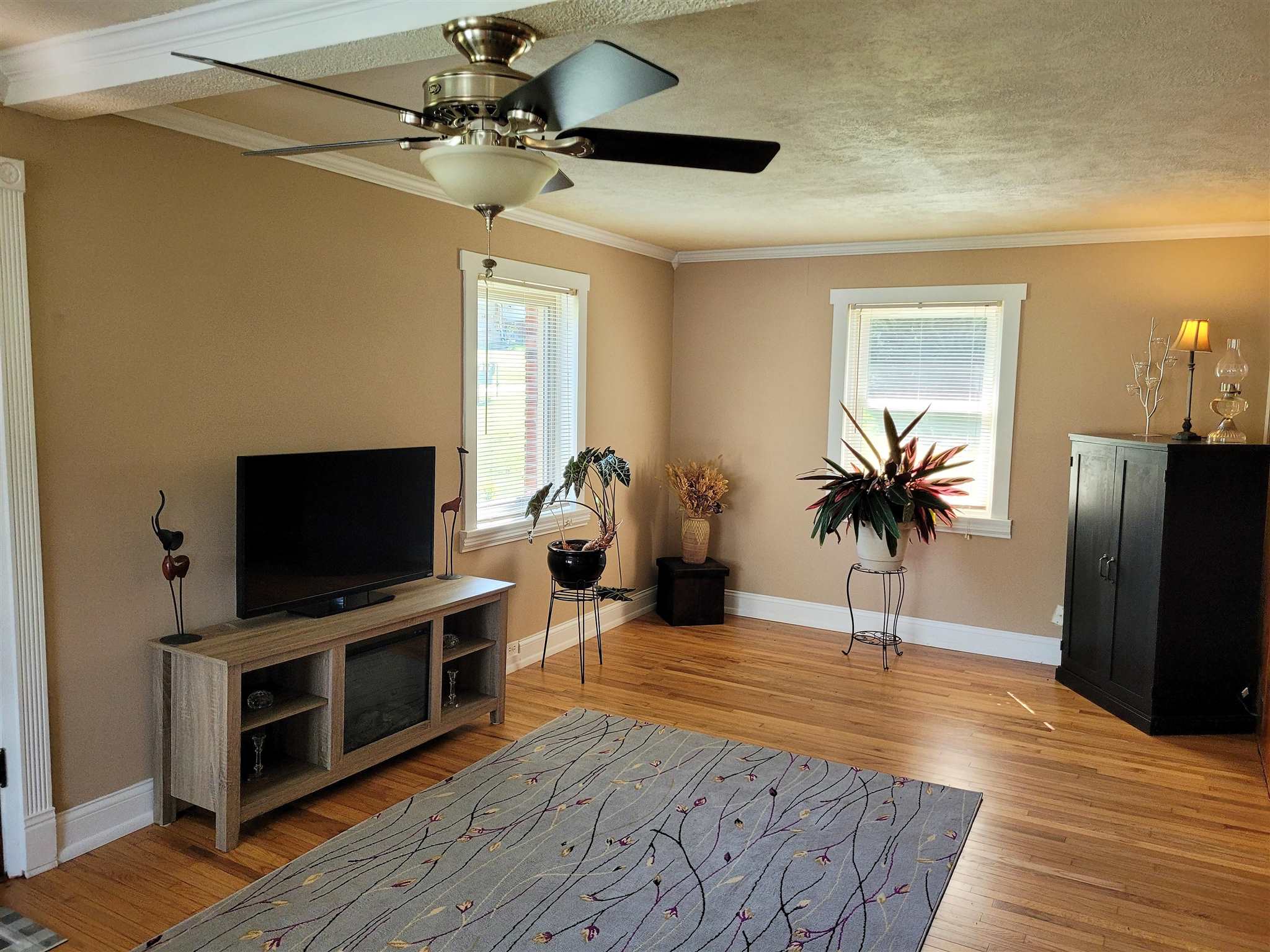2614 South Leonard Springs Road Bloomington, IN 47403 - Photo 8 of 30 Gallery Image 8
