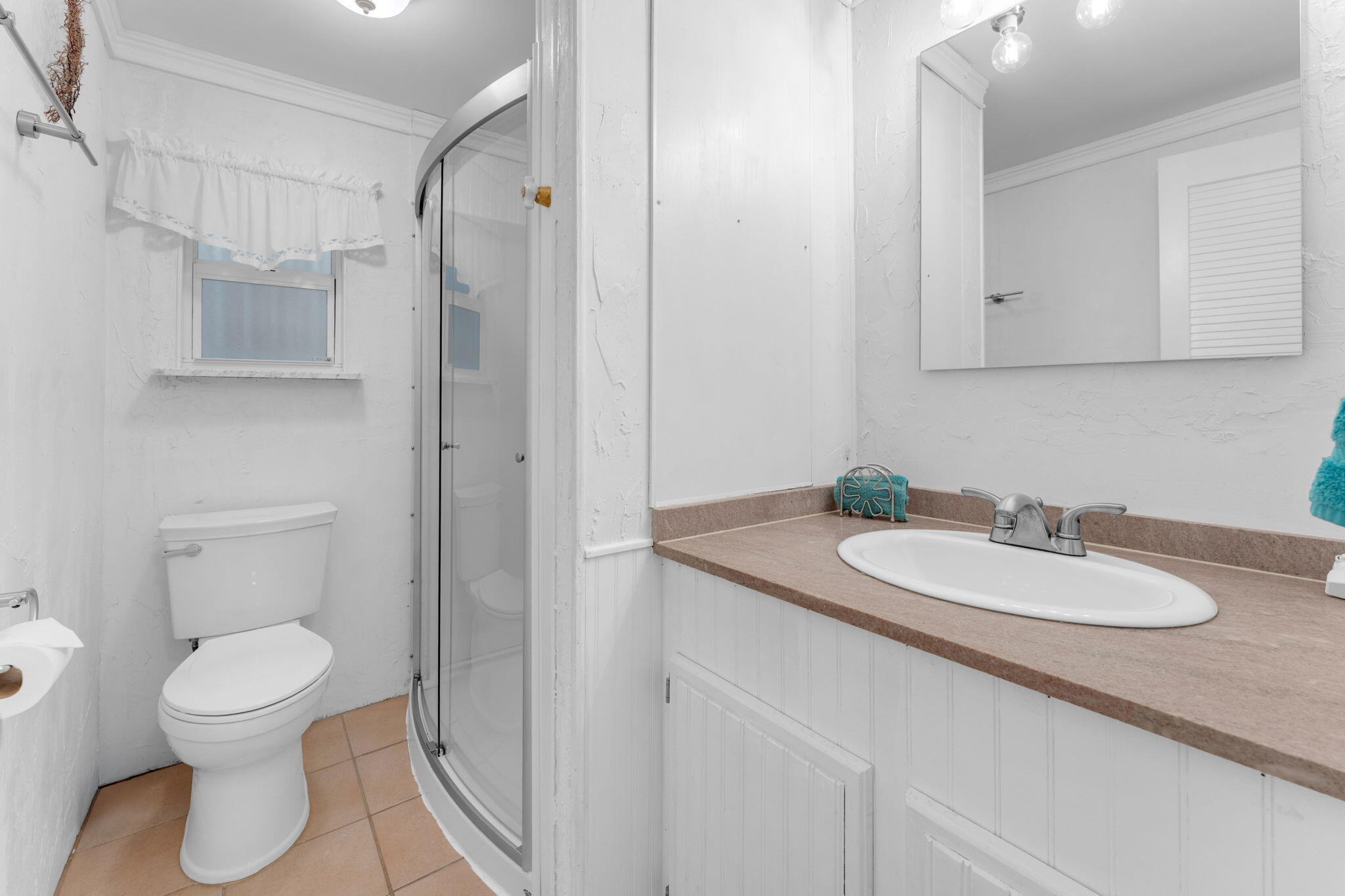 922 South Silver Circle Key Largo, FL 33037 - Photo 27 of 48 26-web-or-mls-922Silver-26