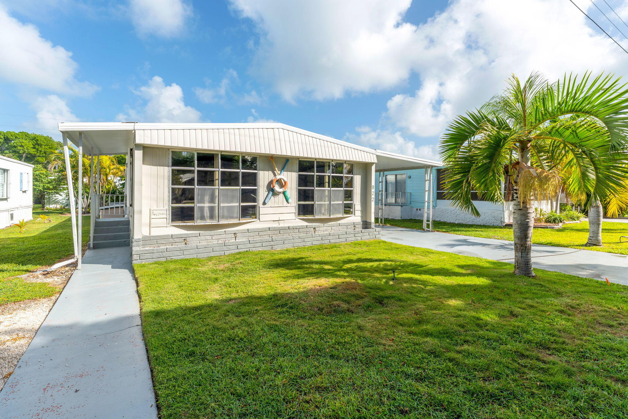 922 South Silver Circle Key Largo, FL 33037 - Photo 3 of 48 3-web-or-mls-922Silver-3
