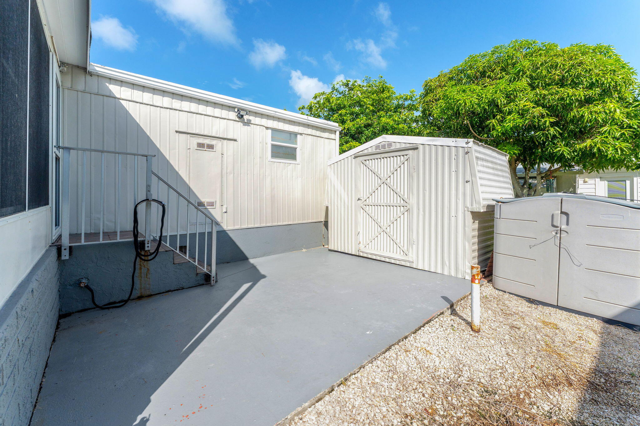 922 South Silver Circle Key Largo, FL 33037 - Photo 32 of 48 31-web-or-mls-922Silver-31
