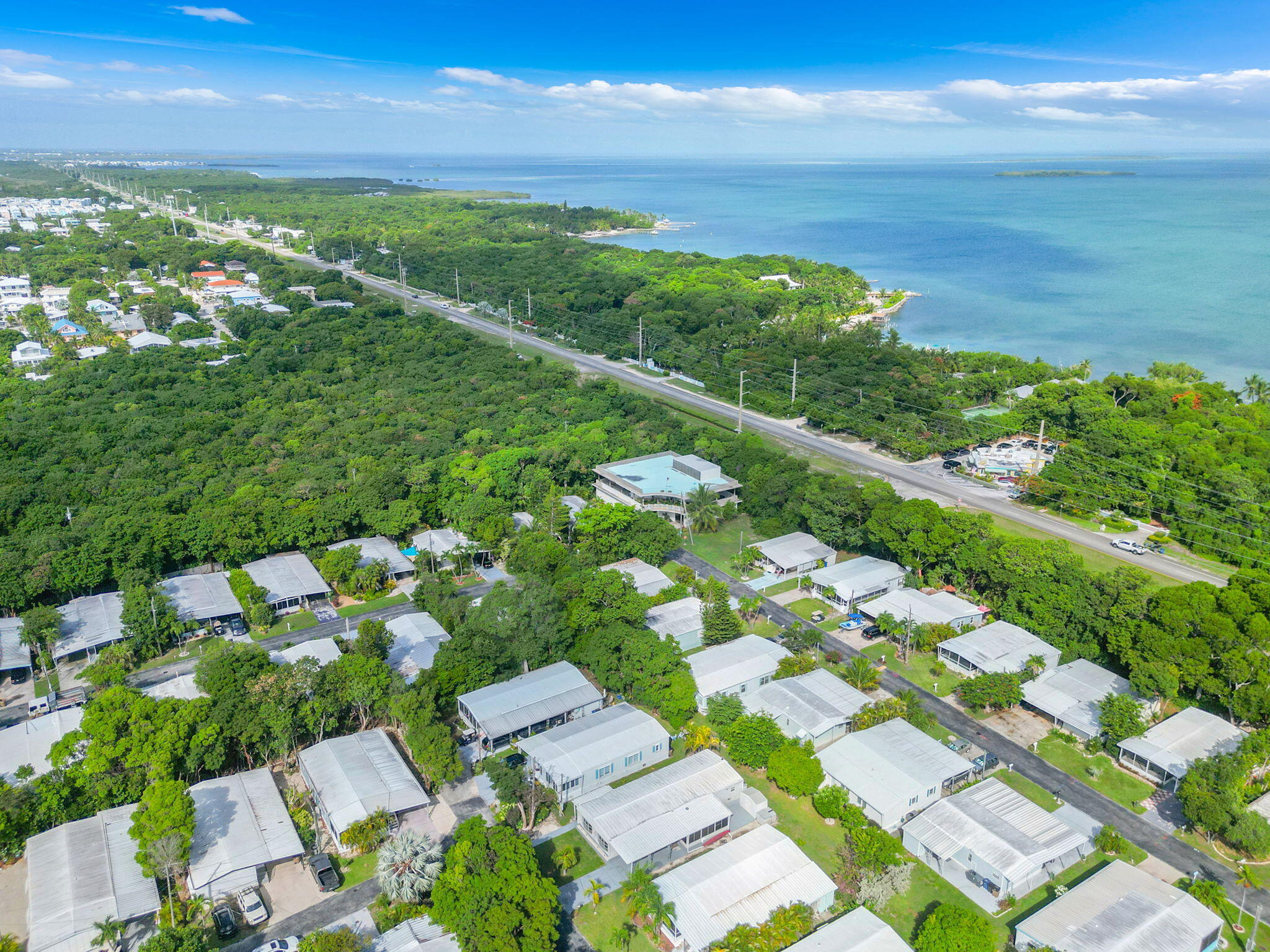 922 South Silver Circle Key Largo, FL 33037 - Photo 35 of 48 34-web-or-mls-922Silver-34