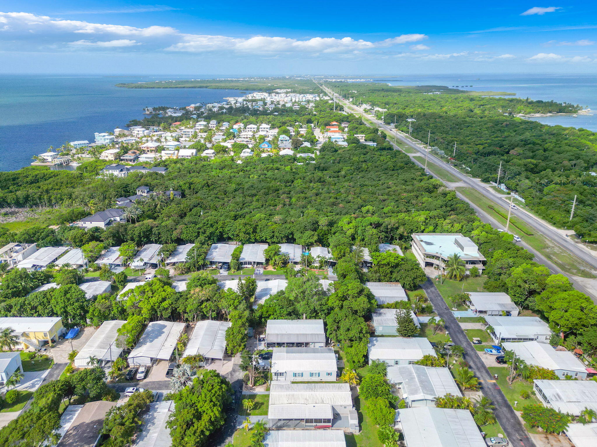 922 South Silver Circle Key Largo, FL 33037 - Photo 37 of 48 36-web-or-mls-922Silver-36