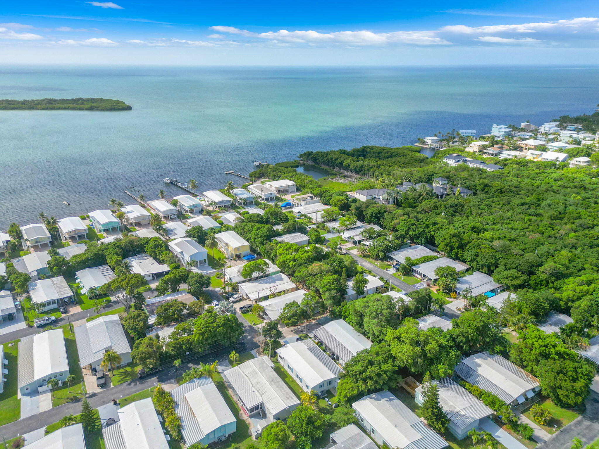 922 South Silver Circle Key Largo, FL 33037 - Photo 39 of 48 38-web-or-mls-922Silver-38