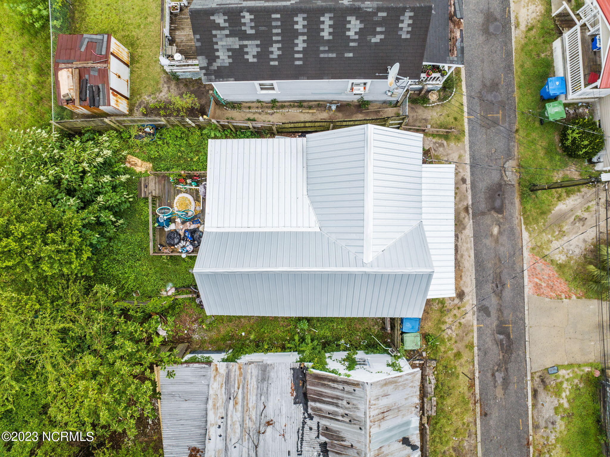 809 Russell Alley Wilmington, NC 28401 - Photo 12 of 15 15-web-or-mls-DJI_0189
