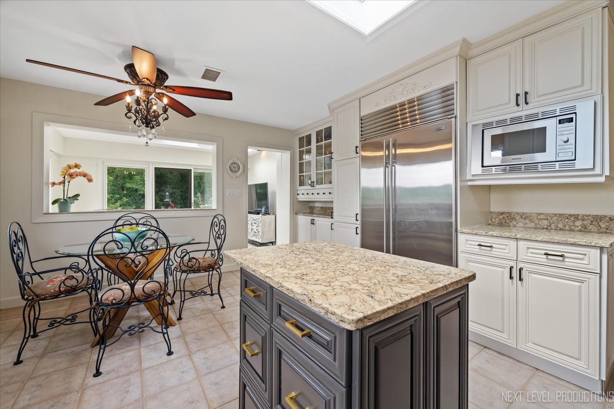 31 3n697 Rte Street St. Charles, IL 60174 - Photo 13 of 49