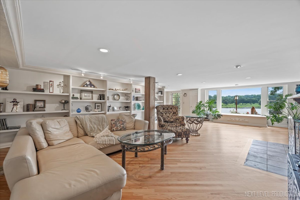 31 3n697 Rte Street St. Charles, IL 60174 - Photo 24 of 49