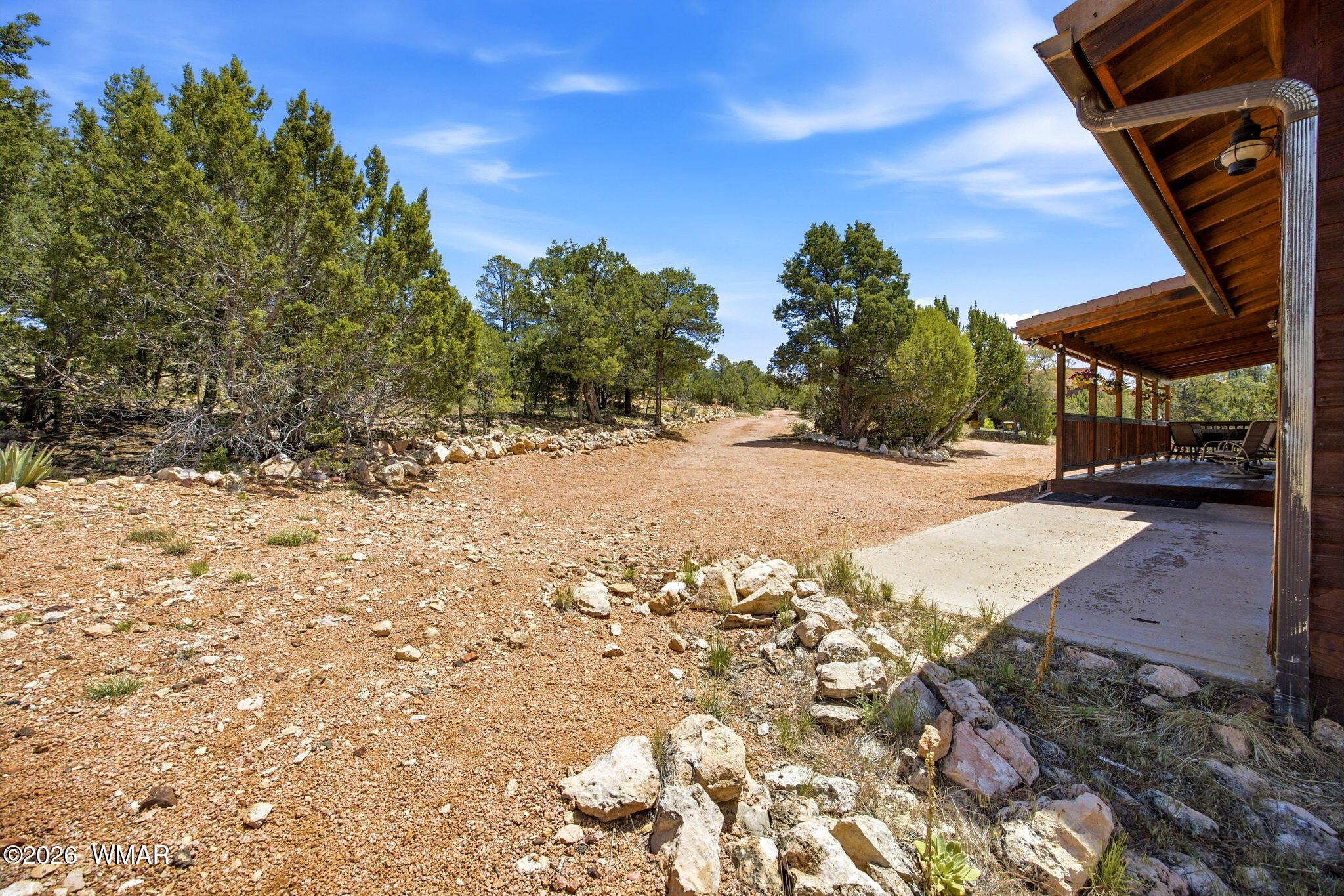 2806 Sky Hawk Drive Overgaard, AZ 85933 - Photo 6 of 43 a view of a backyard of the house