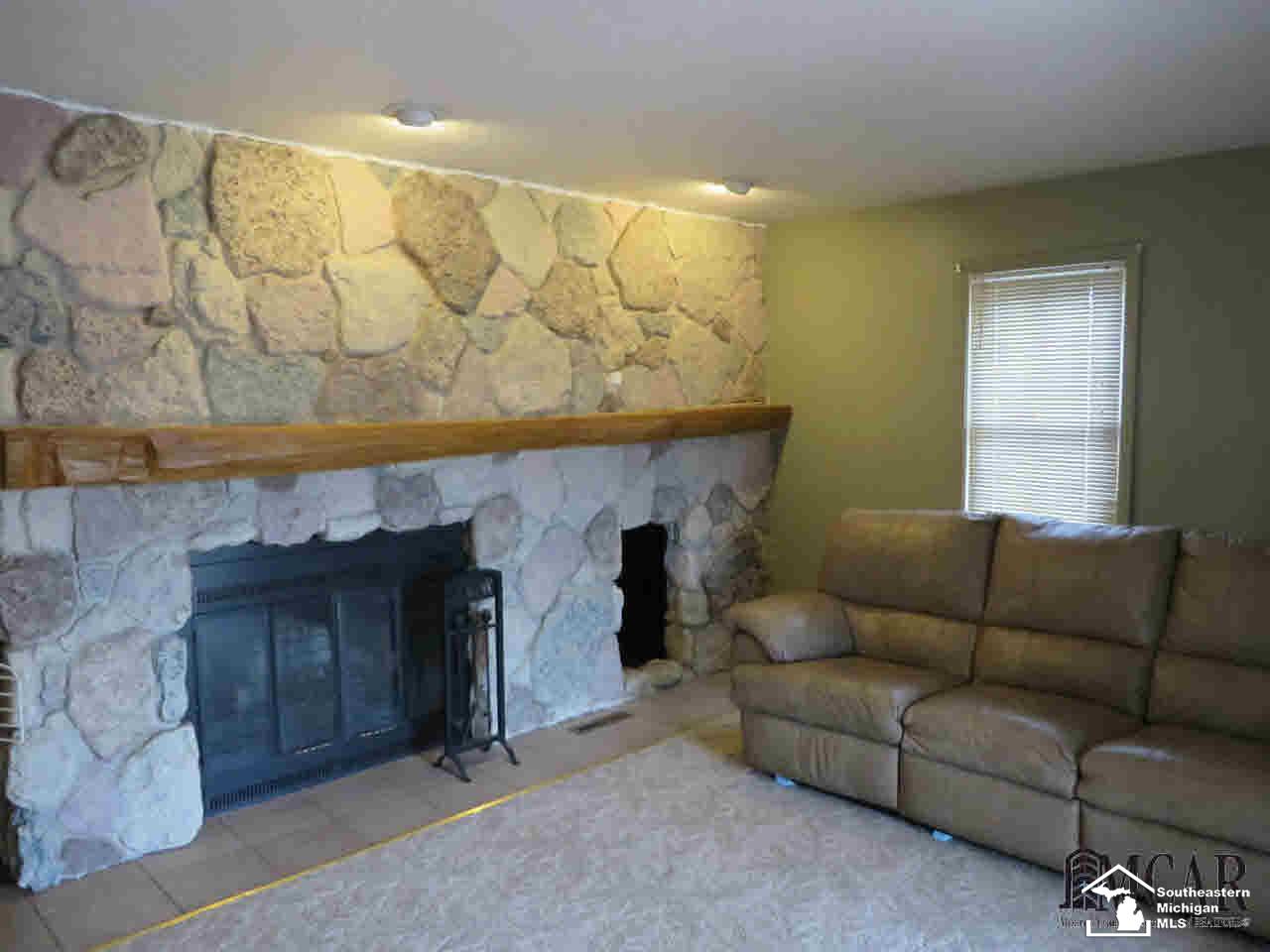 Woodburning F.R. Fireplace