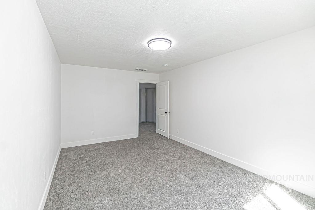 2089 Magellan Loop Pocatello, ID 83204 - Photo 40 of 47