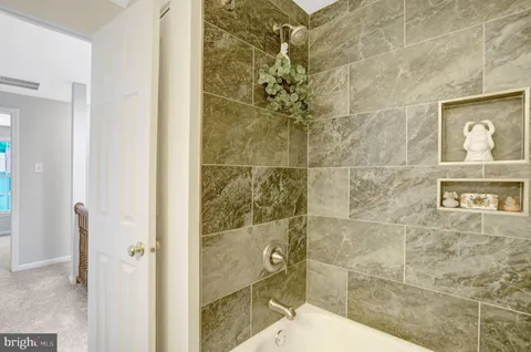 $519,900 | 7558 Wood Mist Lane, Falls Church, VA 22043