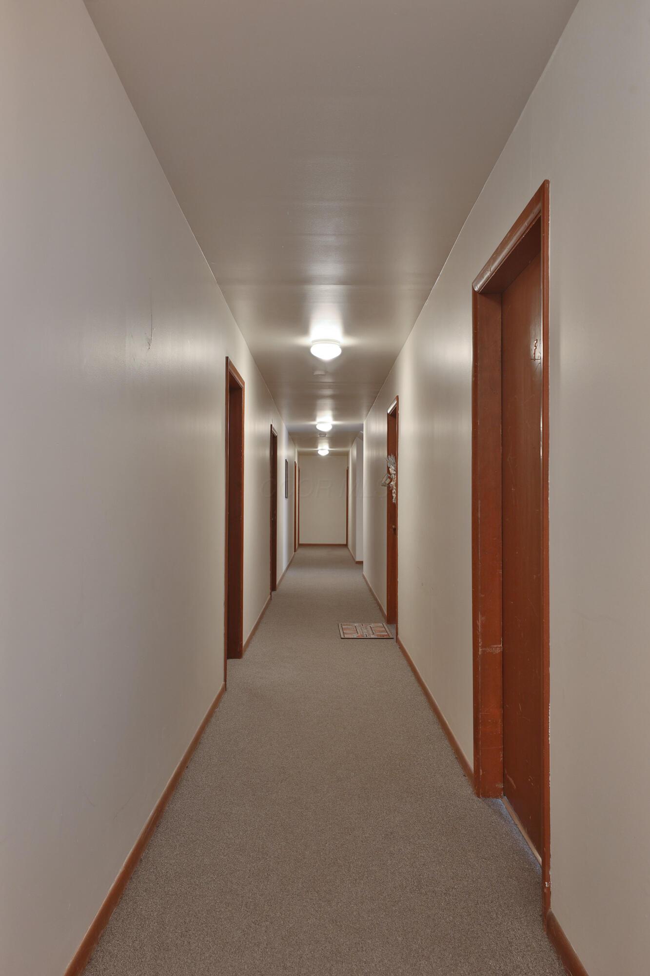 699 Wetmore Road, Unit G Columbus, OH 43214 - Photo 5 of 27 669-Wetmore-05
