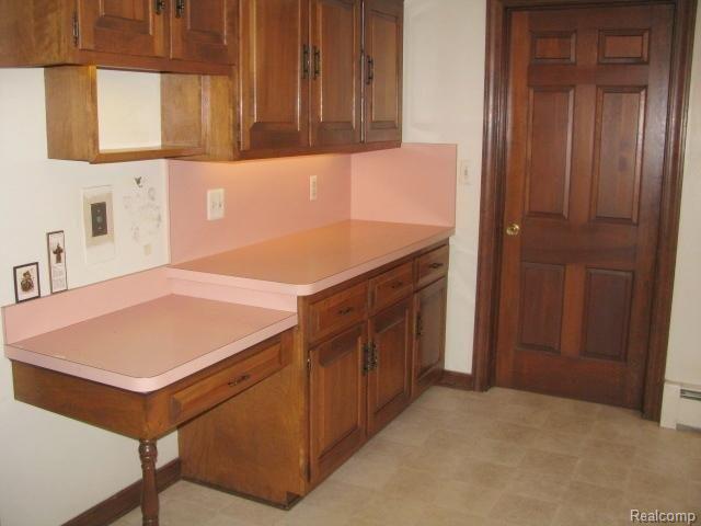 188 Church Street Romeo, MI 48065 - Photo 7 of 25 Church #7 Kitchen.jpg