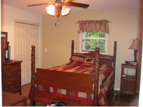 304 Bill Bennett Road Johnson City, TN 37604 - Photo 10 of 12 Master