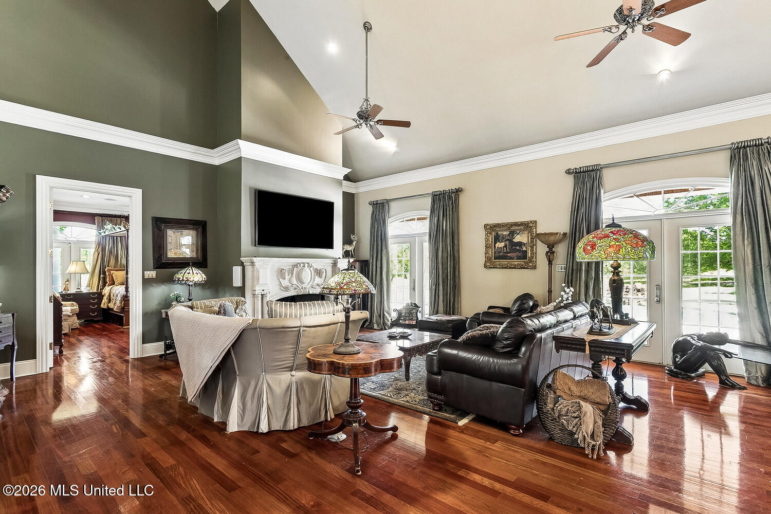 242 Carey Byrd Road Carriere, MS 39426 - Photo 19 of 65 Living room