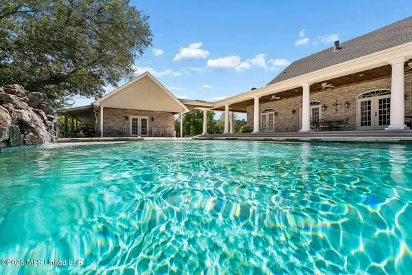 $1,620,000 | 242 Carey Byrd Road, Carriere, MS 39426