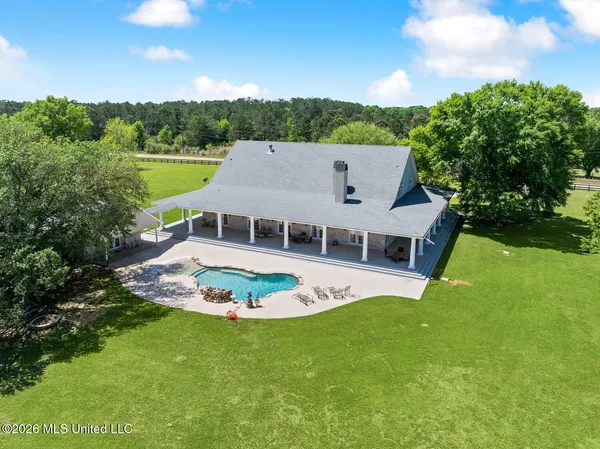 $1,620,000 | 242 Carey Byrd Road, Carriere, MS 39426