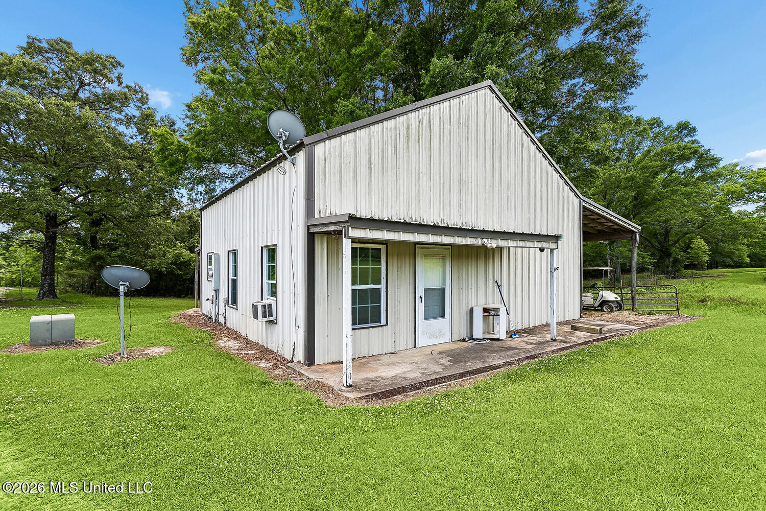 242 Carey Byrd Road Carriere, MS 39426 - Photo 59 of 65 Jockey house