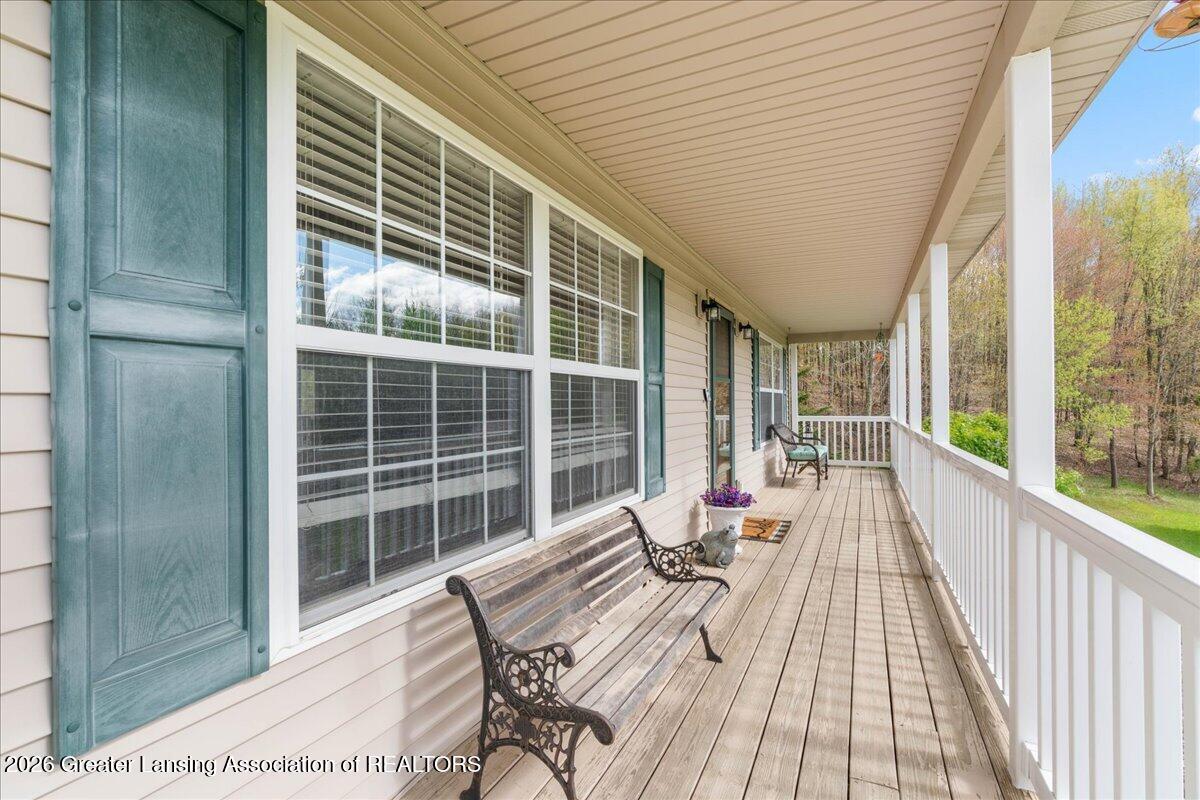 5049 South St Clair Road St. Johns, MI 48879 - Photo 7 of 48 17-Media Jett-51