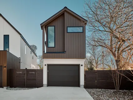 $599,000 | 3209 Dolphin Drive, Unit 2, Austin, TX 78704