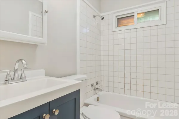 $1,100 | 321 South Gardner Avenue, Unit 2, Charlotte, NC 28208