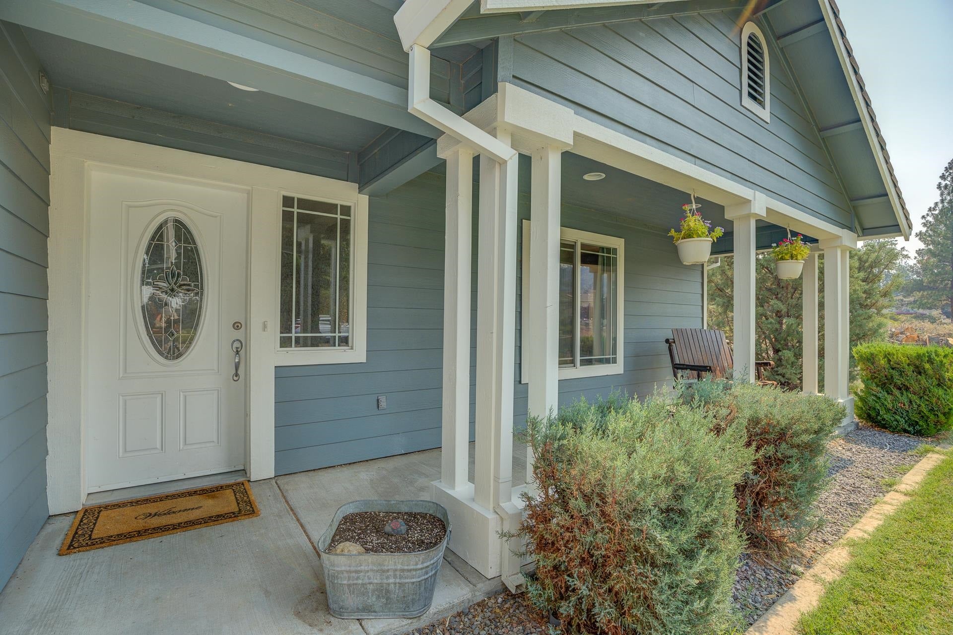 16315 Friar Road Weed, CA 96094 - Photo 3 of 20 Gallery Image 3