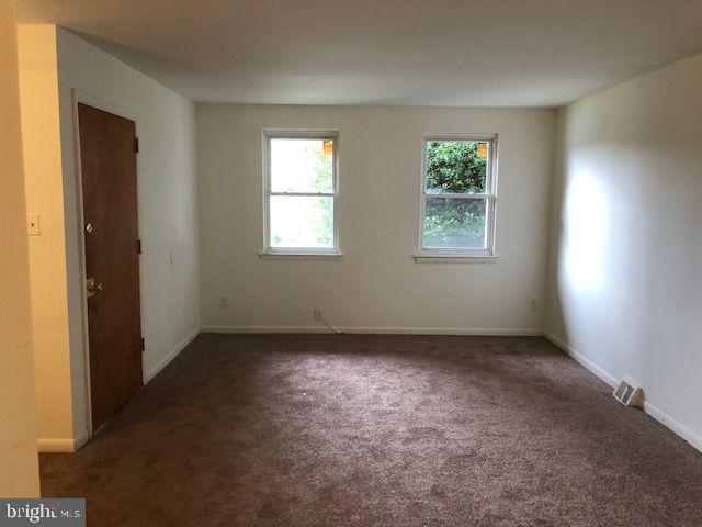 2649 Daphne Road Philadelphia, PA 19131 - Photo 5 of 16