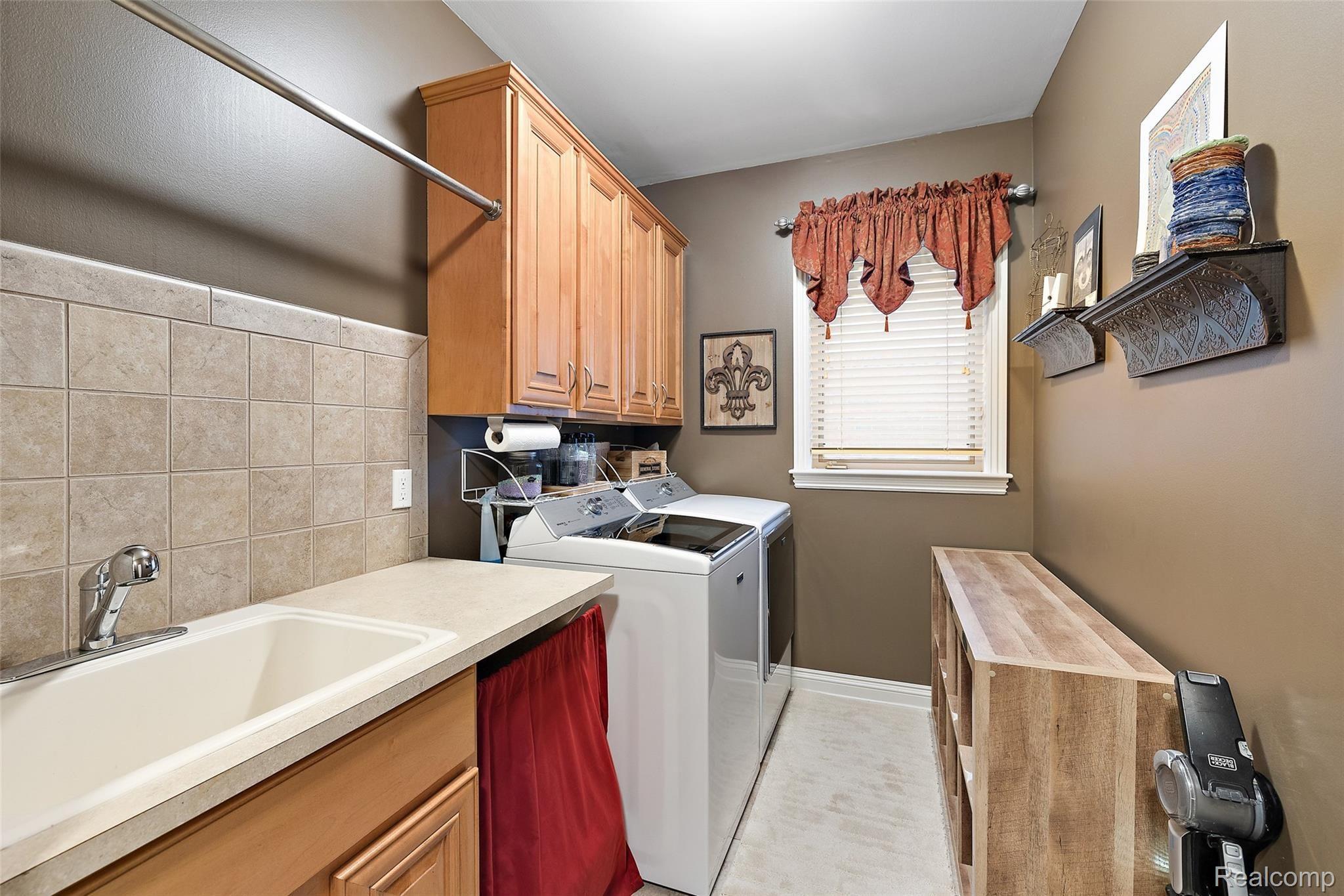 50646 Nesting Ridge Drive Macomb, MI 48044 - Photo 32 of 48 50646 Nesting Ridge-43.jpg